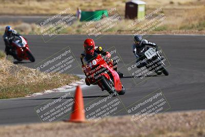 media/Apr-19-2025-AHRMA (Sat) [[3d98ca3309]]/Race/Group 8/Turn 4/